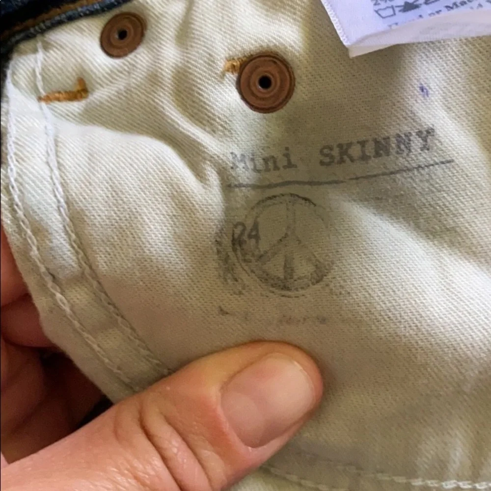 6397 Mini Skinny Jeans